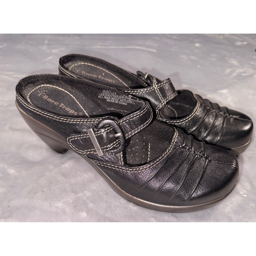 Bare Traps‎ Huntley Black Leather Mules Clogs Wedge Buckle Shoes Womens 7M